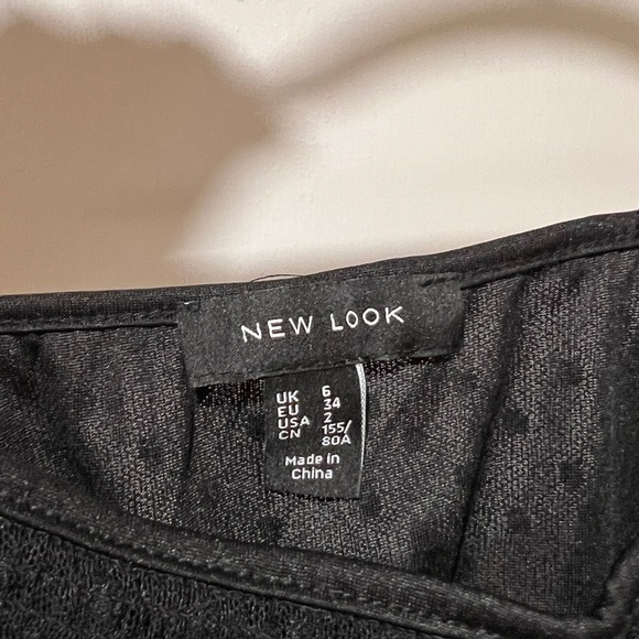 New Look Lace Crop Top - Picture 3 of 3